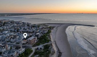 93 E 11th St, Avalon, NJ 08202