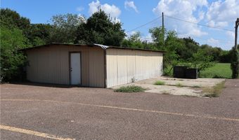 200 Cecilia St, Alice, TX 78332