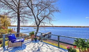 35 Hanson Rd, Barrington, RI 02806