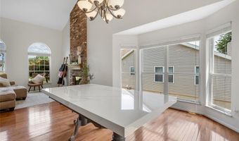 1971 Fox Pointe Dr, Arnold, MO 63010
