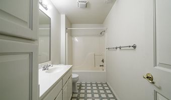 906 Mary Jane Ave, Ashland, OR 97520