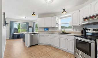 202 Wilson Ct, Anamosa, IA 52205