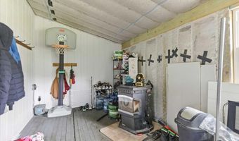 1097 Duck Creek Dr, Adams, WI 53910