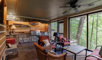 210 Riverview Rd, Athens, GA 30606