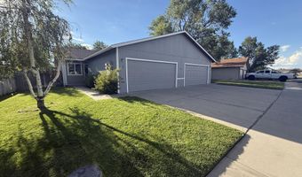 752 Wagon Dr, Gardnerville, NV 89460