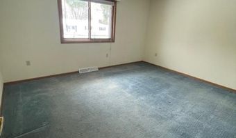 912 DUCHAC St, Antigo, WI 54409