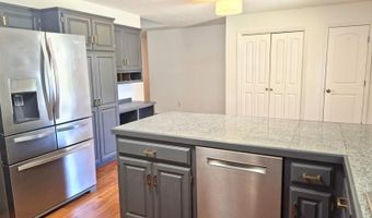 209 S KENTUCKY St, Adrian, MO 64720