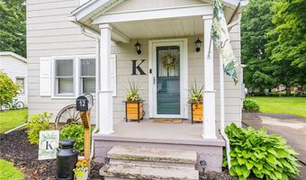 12 Clarendon St, Albion, NY 14411