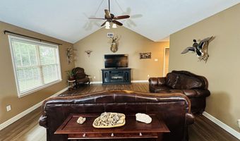 106 Martha Jean Ln, Beebe, AR 72012
