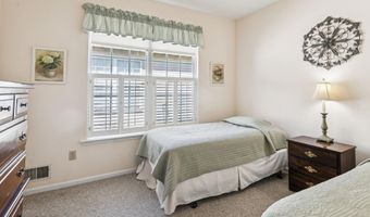18 Osprey Pl, Barnegat, NJ 08005