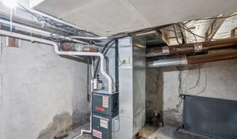 1701 Main St, Adel, IA 50003