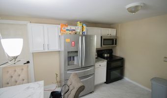 175 Chestnut Ave, Waterbury, CT 06710