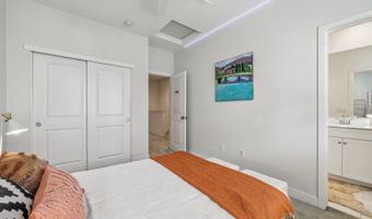 2110 Clement Ave, Alameda, CA 94501
