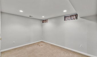 44141 MERRYWOOD Ct, Ashburn, VA 20147