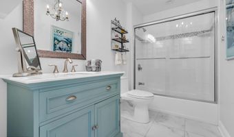 26 Jib Ct, Bayville, NJ 08721