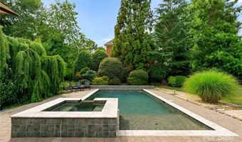 4208 Black Sycamore Dr, Charlotte, NC 28226
