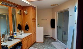 37926 127th St, Aberdeen, SD 57401