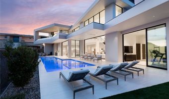 81 Hawk Ridge Dr, Las Vegas, NV 89135