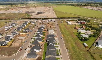813 Spaniel Ln, Belgrade, MT 59714