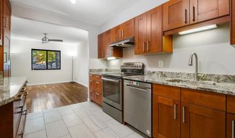 5904 MOUNT EAGLE Dr 105, Alexandria, VA 22303