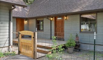 55482 DELTA Rd, Blue River, OR 97413