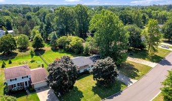 1055 Thomas Dr, Ashland, OH 44805