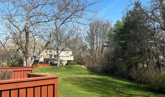 4821 RIVER VALLEY Way 121, Bowie, MD 20720