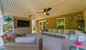327 Crest Ln, Adams Twp., PA 16046