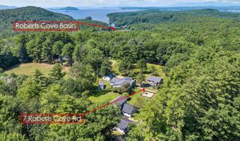 7 Roberts Cove Rd, Alton, NH 03809