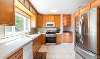 1820 Orchard St, Santa Rosa, CA 95404