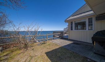 209 Buena Vista Dr, North Kingstown, RI 02852