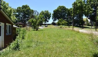 61 Fairview Rd, Andrews, NC 28901