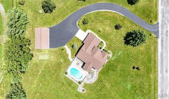 101 Serenity Dr, Alton, IL 62002