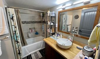 3436 HWY 238, Auburn, WY 83111