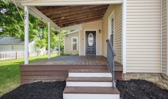 37 College St, Alexandria, OH 43001