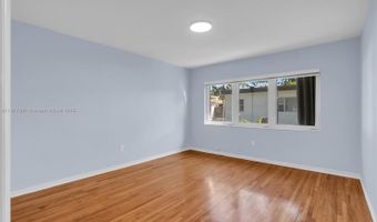 1101 98th St 5, Bay Harbor Islands, FL 33154