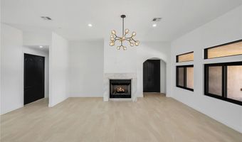 20721 Standing Rock, Apple Valley, CA 92307