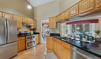 1502 Armstrong Cir NW, Alexandria, MN 56308
