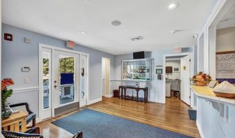 677 W West Main St, Barnstable, MA 02630