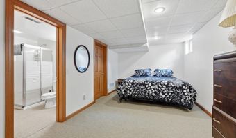 108 Gates Cv, Auburn, IN 46706
