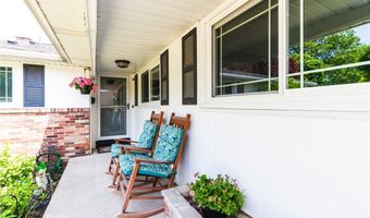 63 Hunters Ln, Amherst, NY 14221