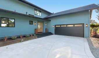 210 Thunderbird Dr, Aptos, CA 95003