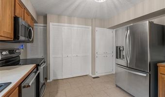 1413 Brookside Pkwy, Bartlesville, OK 74006