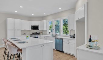 45 Shore Acres Ave, North Middletown, NJ 07748