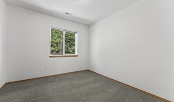 8453 SW 181ST Ave, Beaverton, OR 97007