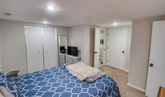 12 E Delmar Ave, Alton, IL 62002