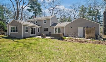 11 Knapton St St, Barrington, RI 02806