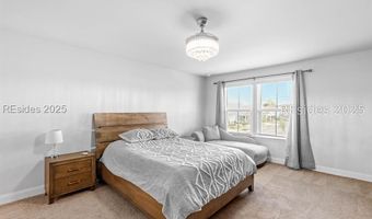 1236 Windswept Oak Ln, Beaufort, SC 29902