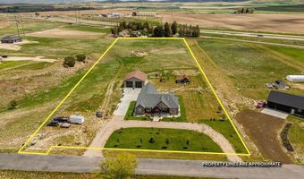 161 Snake River Dr, American Falls, ID 83211