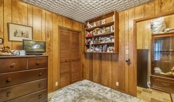 950 Middle Creek Rd, Afton, TN 37616